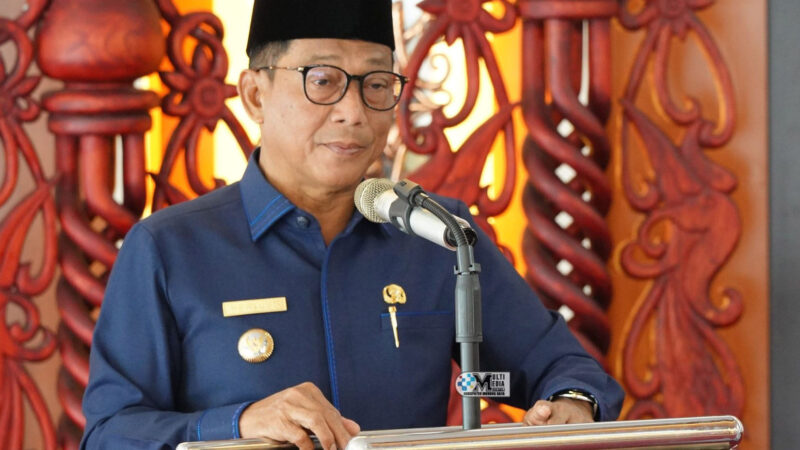 Serahkan SK PNS dan PPPK, Bupati Mura Tegaskan Disiplin Kinerja ASN Demi Masyarakat