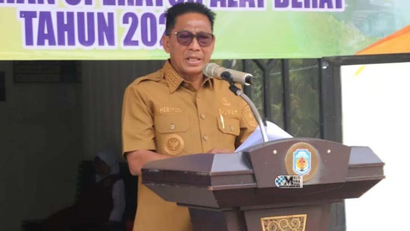 Pemerintah Kabupaten Murung Raya Lepas Peserta Diksar Pelatihan Security Gada Pratama dan Pelatihan Operator Alat Berat