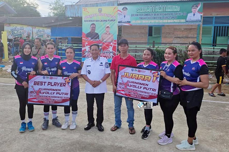 Bupati Heriyus Hadiri Pertandingan Voly Putri Tingkat Kecamatan Laung Tuhup