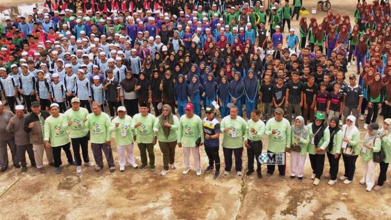 Wakil Bupati Ikuti Jalan Sehat Peringatan Hari Santri Nasional Tingkat Kabupaten Mura