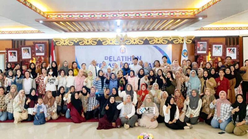 Pelatihan Literasi Keuangan untuk Pelaku UMKM Tingkat Kabupaten Murung Raya