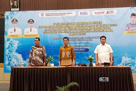 Plt. Sekda Mura Buka Sosialisasi dan Bimtek Implementasi Peraturan Bupati