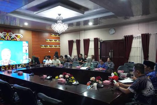 Rahmanto Muhidin Pimpin Rakor Bahas Usulan Pendirian BUMD Bersama Kemendagri