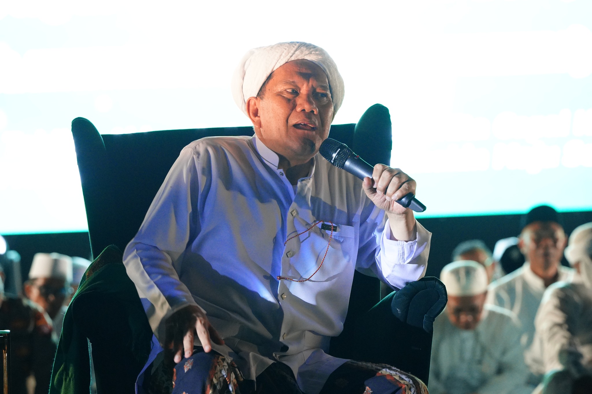 Ribuan Masyarakat Tumpah Ruah Padati Tabligh Akbar dan Murung Raya Bershalawat