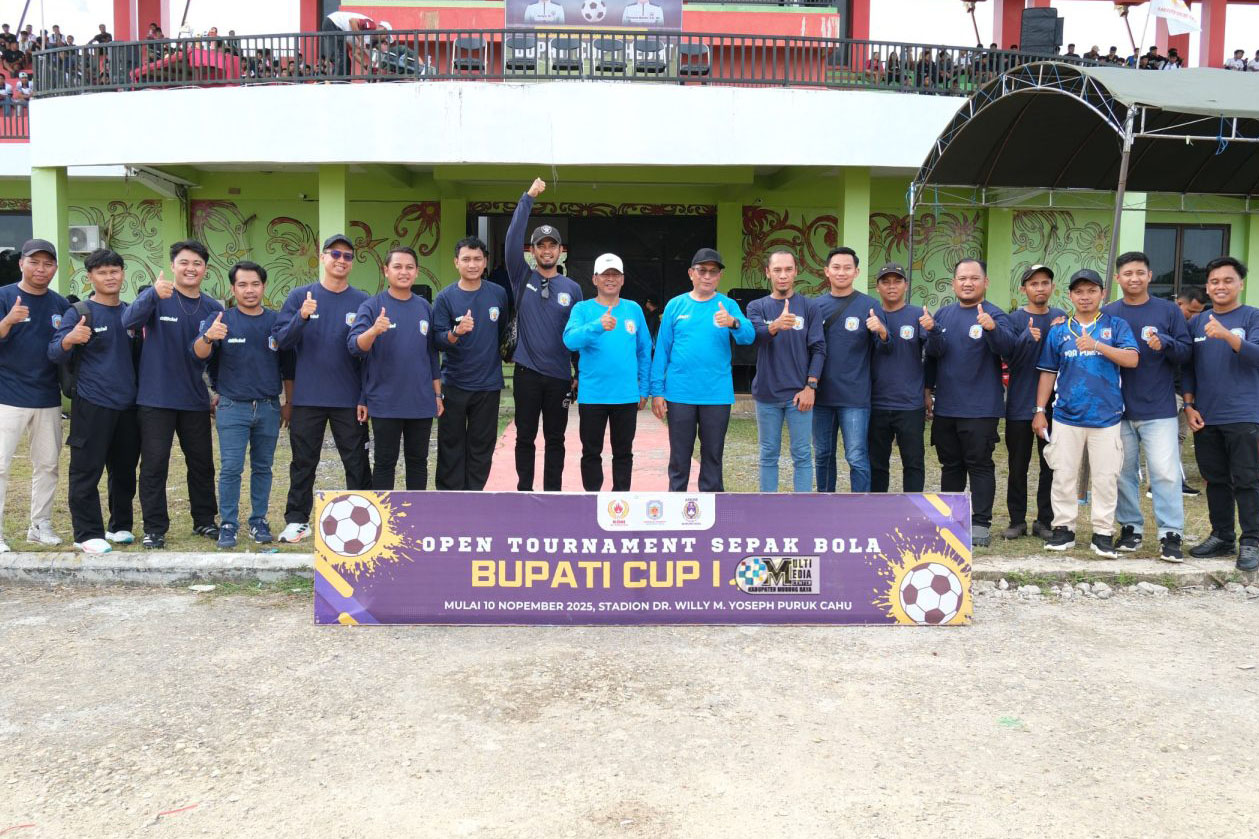 Heriyus Sampaikan Turnamen Bupati Cup I HEBAT 2025 Juga Sebagai Pencarian Bibit Atlet Sepak Bola Potensial di Daerah
