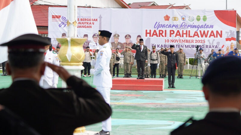 Bupati Murung Raya Bacakan Amanat Mensos RI Pada Upacara Peringatan Hari Pahlawan