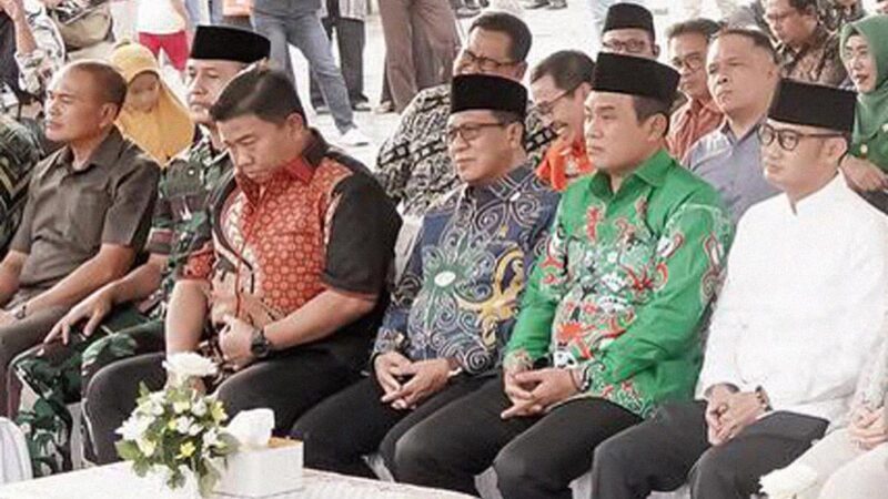 Ketua DPRD Kota Palangka Raya Hadiri Peresmian Pasar Wadai Ramadhan di Pasar Datah Manuah