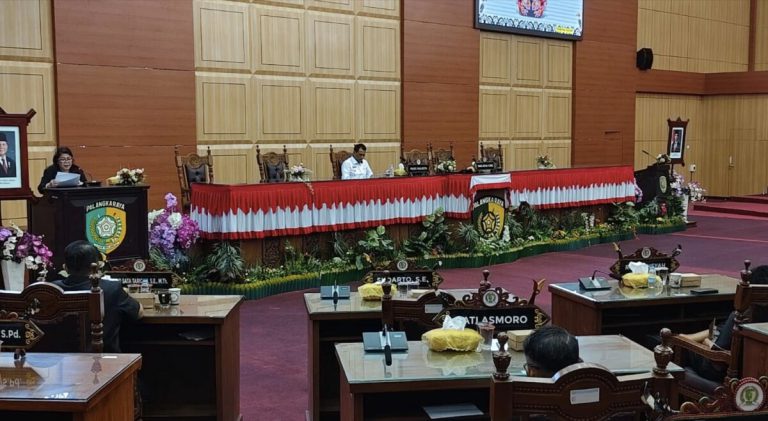 Gelar Rapur, DPRD Palangka Raya Sampaikan Capaian Selama Masa Sidang II