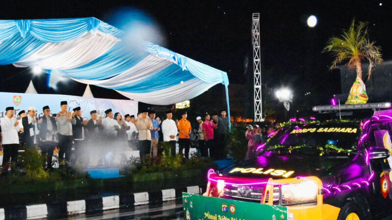 Semarak Sambut Hari Raya Idul Fitri 1447 H, Gubernur Kalteng Lepas Peserta Pawai Takbiran