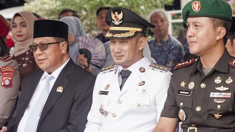 Perkuat Sinergi, Ketua DPRD Palangka Raya Ikuti Upacara Hari Otonomi Daerah dan Hari Kartini