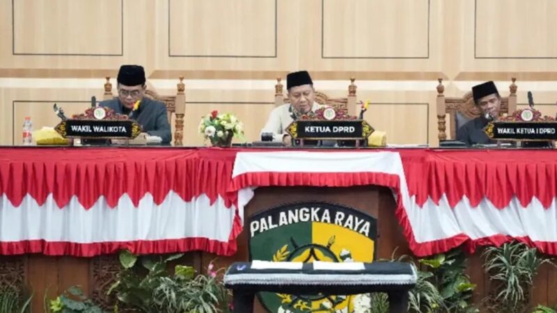 Rapur DPRD Kota Palangka Raya Tentang Penyempurnaan Raperda Penerangan Jalan