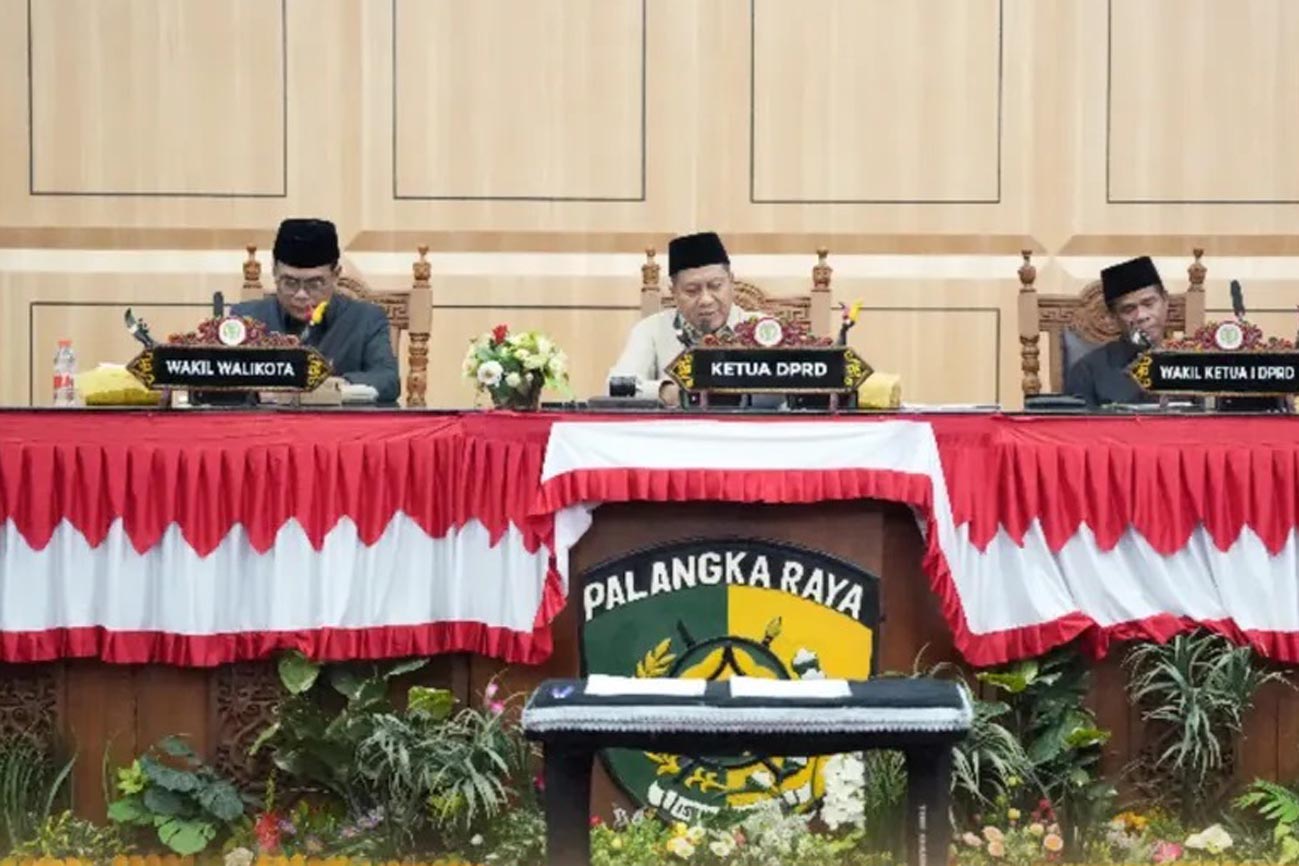 Rapur DPRD Kota Palangka Raya Tentang Penyempurnaan Raperda Penerangan Jalan